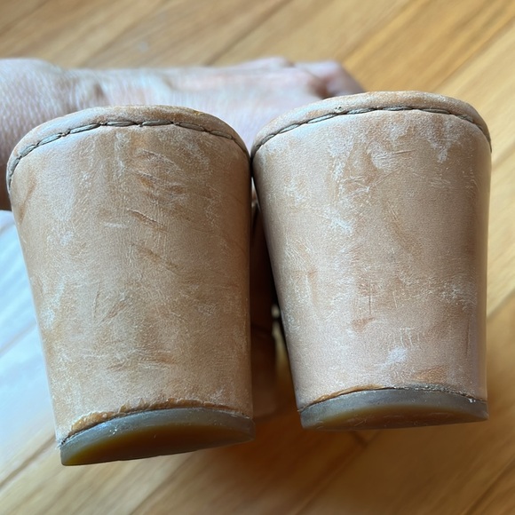 Born Open Toe Beige Wedge Sandals, Size 8 - Picture 7 of 8